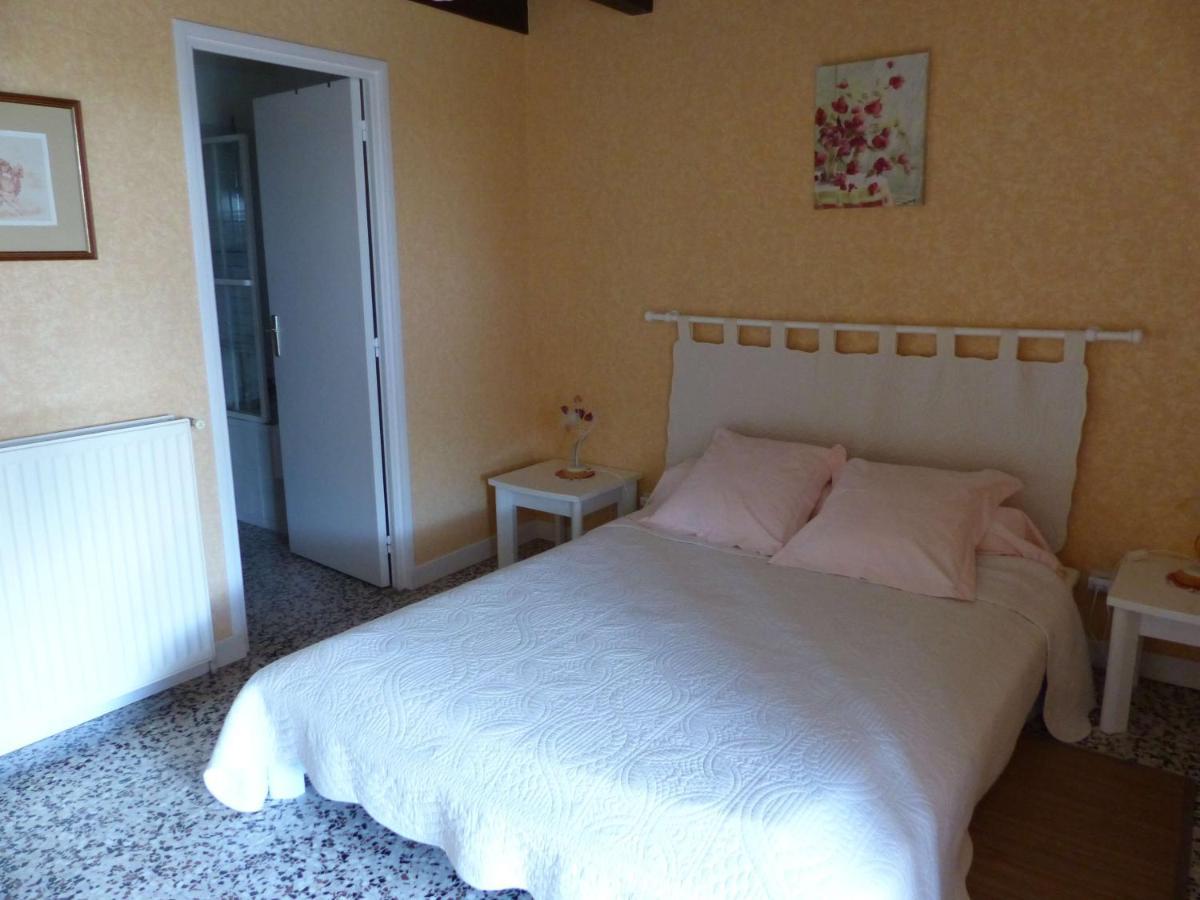 Hotel Le Chaumois Saint-Boil Esterno foto